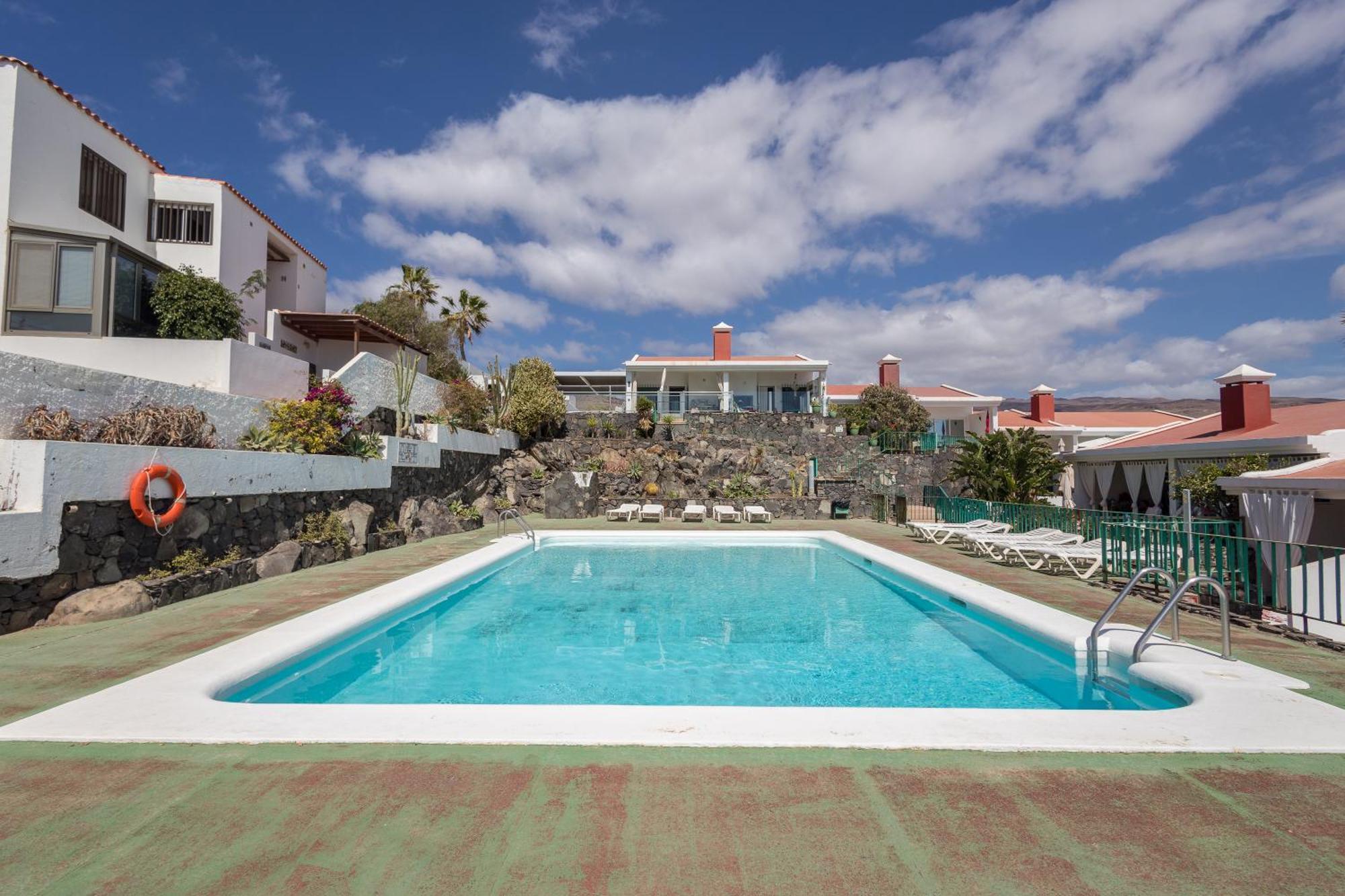 Bungalow playa Águila terraza piscina by Lightbooking Maspalomas  Exterior foto