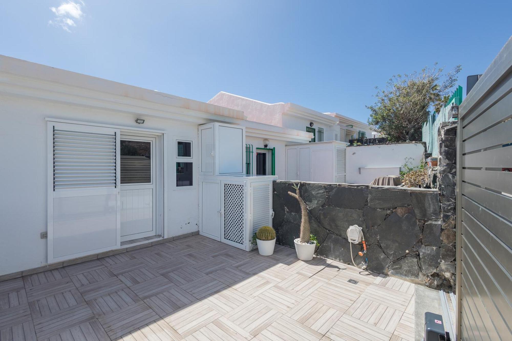Bungalow playa Águila terraza piscina by Lightbooking Maspalomas  Exterior foto